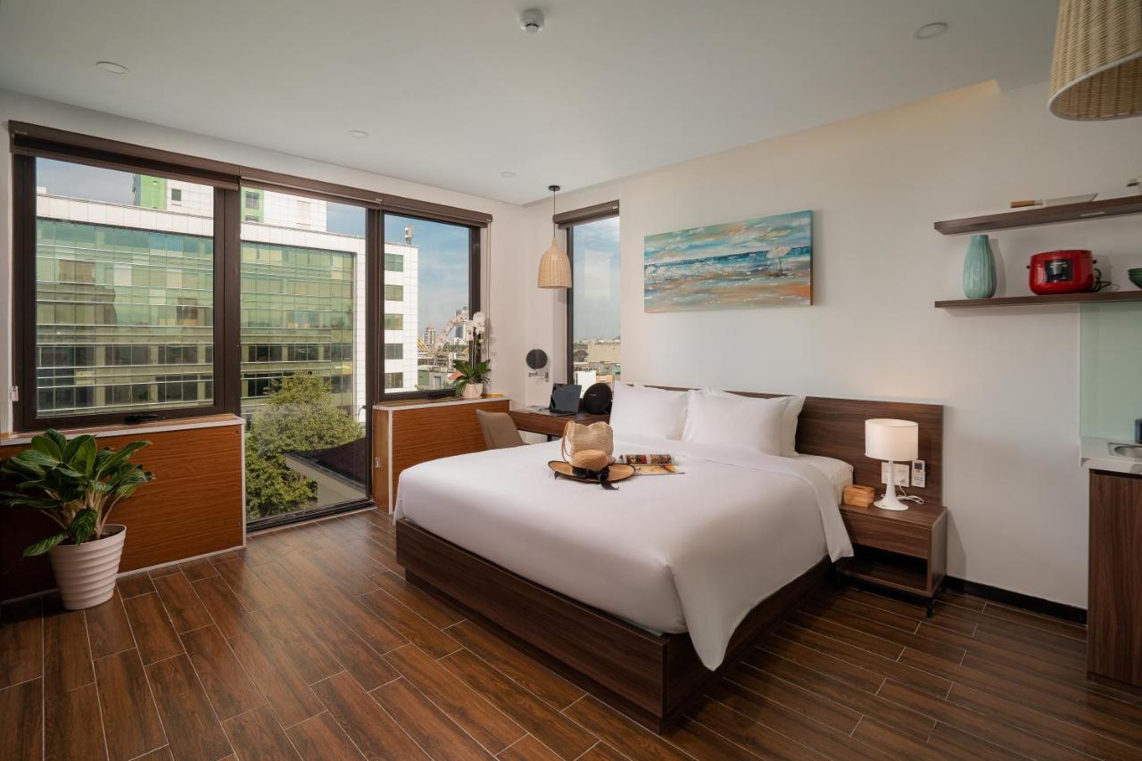 Dragon View Riverfront Hotel Danang Exterior photo
