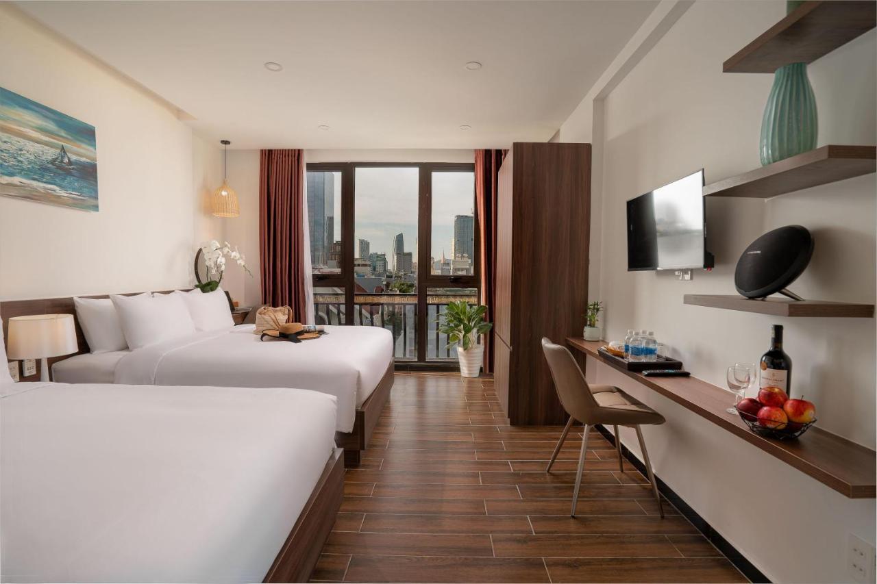 Dragon View Riverfront Hotel Danang Exterior photo